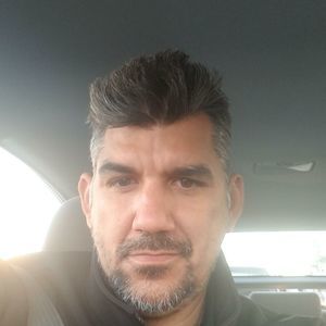 Meet your Posher, Gil